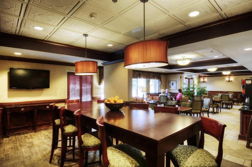 Hampton Inn Columbia-Downtown Historic District Restaurant photo