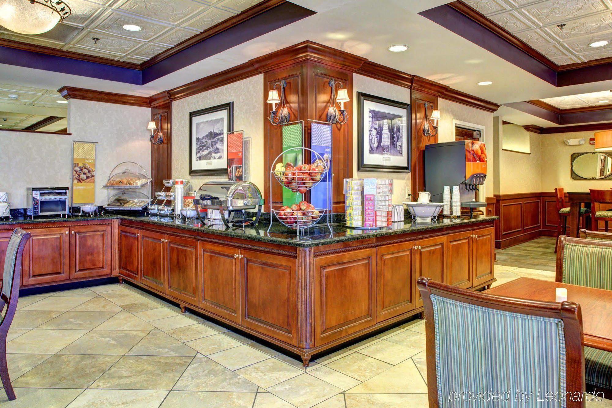 Hampton Inn Columbia-Downtown Historic District Exterior photo