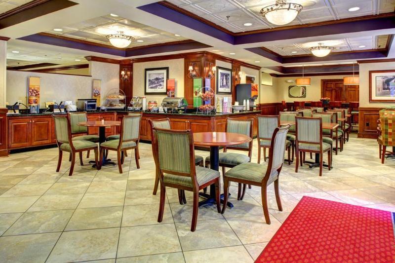 Hampton Inn Columbia-Downtown Historic District Exterior photo