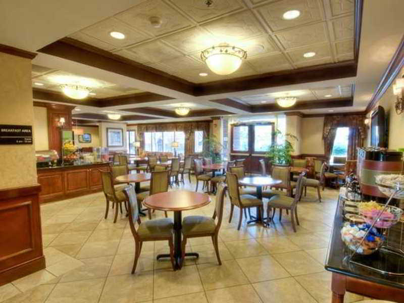 Hampton Inn Columbia-Downtown Historic District Restaurant photo